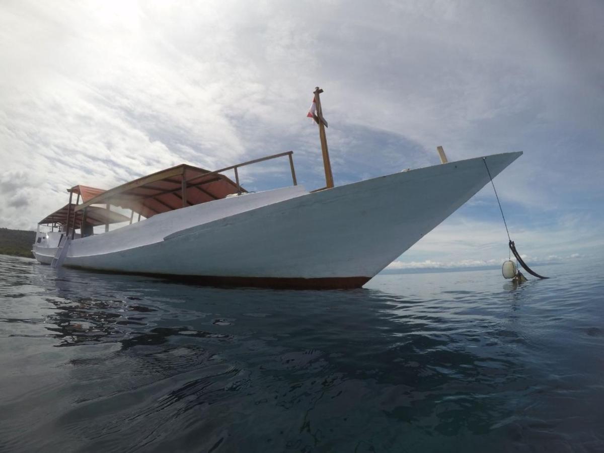 Maleo Moyo Hotel&Dive Resort Moyo Island Exterior foto