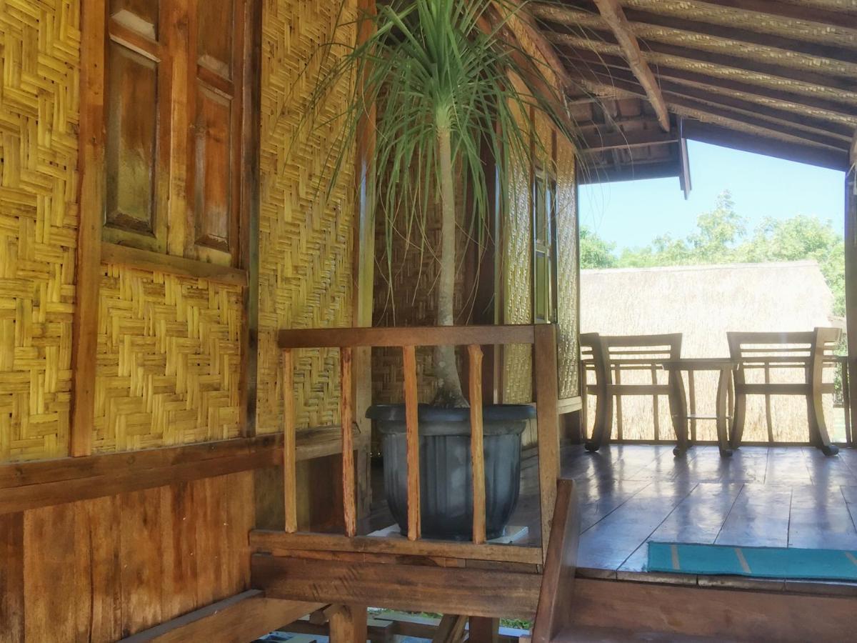 Maleo Moyo Hotel&Dive Resort Moyo Island Exterior foto